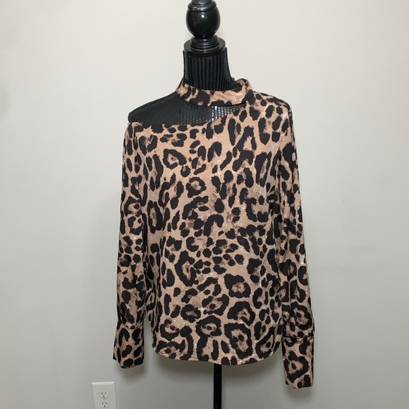 Cheetah Women Blouse - Picture 1 of 14
